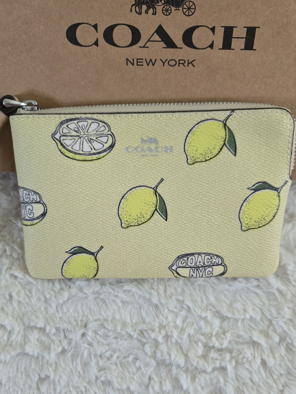 Coach Yellow Lemon Print Wristlet Clutch With Coach Box Very Giftable - Picture 2 of 7